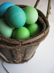 healthy-easter-egg-basket